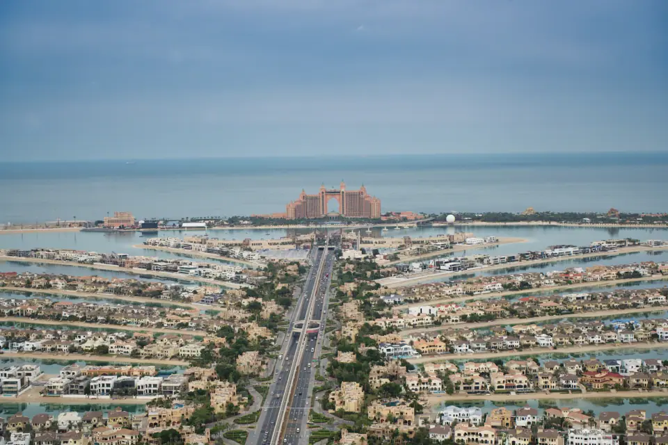 Aerial view along the Palm Jumeirah trunk